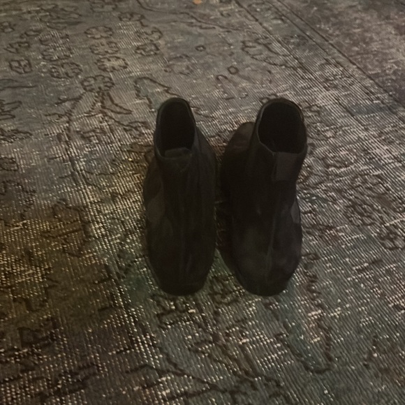 Celine Suede Chelsea Boots Size 8 - Picture 3 of 5